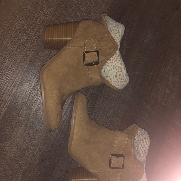 Rue 21 boots - Picture 2 of 5